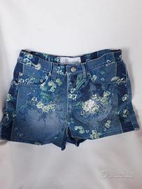 Pantaloncini in denim a fiori 