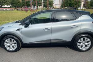 Captur Full Hybrid 145 CV
