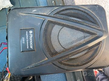 Subwoofer amplificato + autoradio Alpine