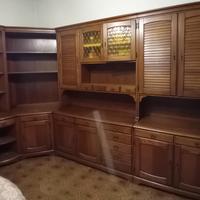 mobile vintage in legno