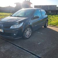 Renault Clio 3 - 1.5 dCi