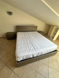 Camera da letto completa