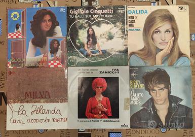 Lotto di n.16 vinili 45 giri di generi vari