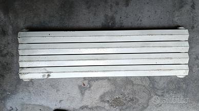 Radiatore in ghisa bianco 4 elementi a 2 colonne