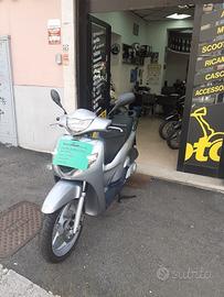 Honda SH 150 - 2005 - PERMUTE