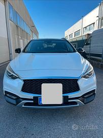 Infiniti QX30 2.2 diesel DCT AWD Premium Tech