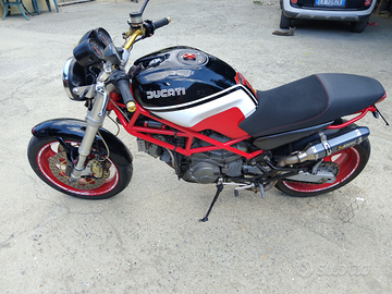 Ducati monster