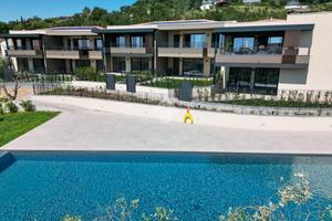 4 LOCALI A PADENGHE SUL GARDA