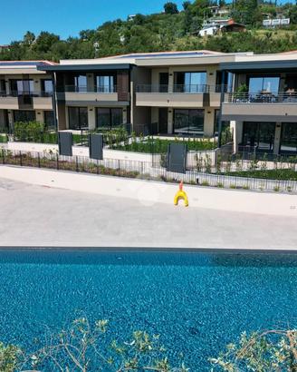 4 LOCALI A PADENGHE SUL GARDA