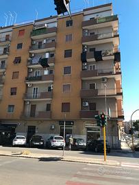 Taranto via dante ampio 3 vani