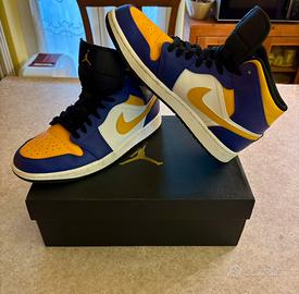 Air Jordan 1 Mid Lakers