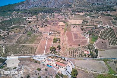 Terreno con rudere a 300 metri dalle terme