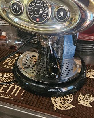 macchina caffè illy x7 professionale 