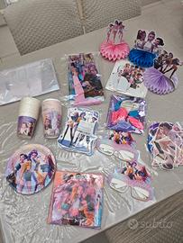 kit festa Huntrix kpop demon hunter 70+ accessori 