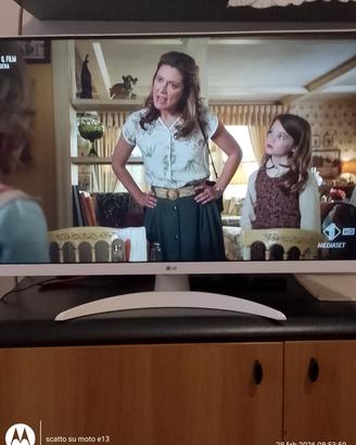 televisore LG 27 pollici 