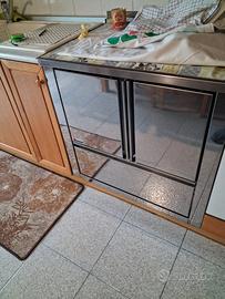 Stufa a legna ad incasso