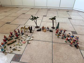 Set di statuine x presepe in plastica Vintage
