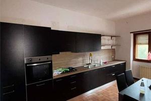 Appartamento di 152 m² con più di 5 locali e box a