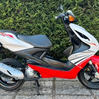 Yamaha Aerox R 50