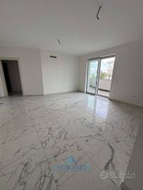 Appartamento di 110 m² con 3 locali e box auto a S