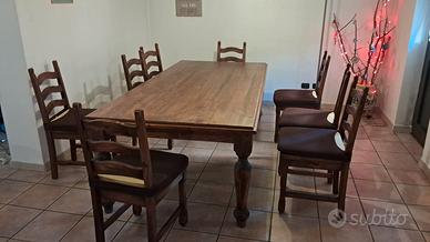 Tavolo in Legno con 8 sedie 