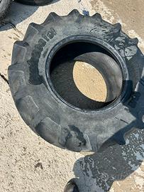 Pneumatici 360/70r20