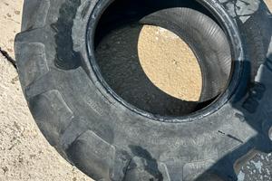 Pneumatici 360/70r20