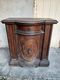 mobile da restaurare