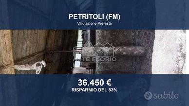 Immobile in asta di 1564 m² a Petritoli