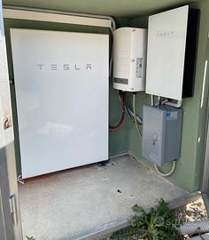 Kit fotovoltaico 10kw batteria Litio 6kw ad isola