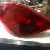 Fanale posteriore sx Peugeot 207
