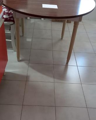 TAVOLO TONDO ALLUNGABILE 4/6 COMMENSALI