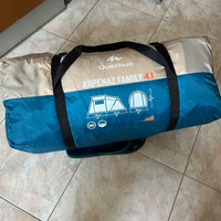 Tenda per campeggio più due materassi singoli gonf
