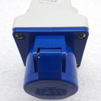 Presa a muro cee 6.113.6