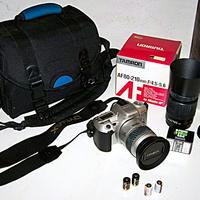 Macchina fotografica analogica Minolta 404si Dynax