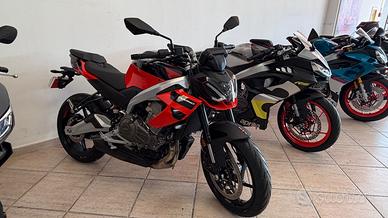 Aprilia Tuono 457