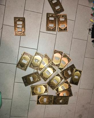 placche copri interruttori