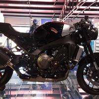 YAMAHA XSR 900 FULL RIZOMA