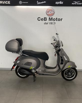 VESPA 300 GTS SUPERTECH