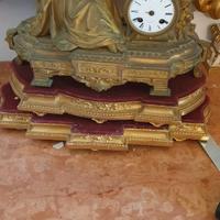 Orologio da mensola antico