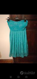 Vestito estivo senza spalle 