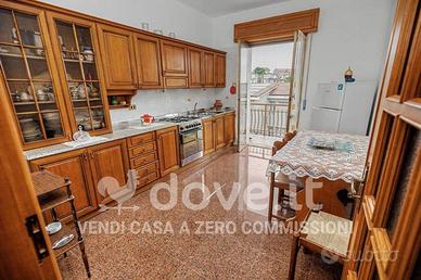 Appartamento di 125 m² con 3 locali a Tiriolo