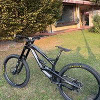 Yt tues cf pro L_pedali inclusi