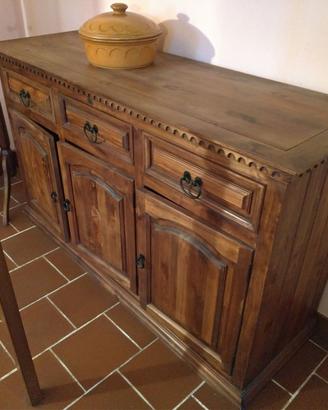 Credenza rustica in legno