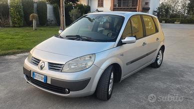 Renault scenic tetto panoramico prezzo trattabile