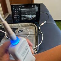 Ecografo portatile Alpinion + libro ecografia