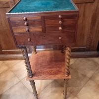 TAVOLINO DA LAVORO PER OROLOGIAI