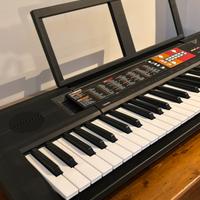 Tastiera Yamaha PSR-F51