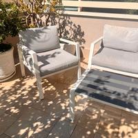 Divano da giardino