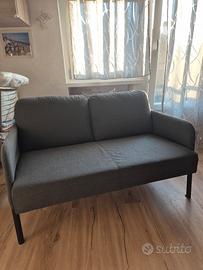divano due posti Ikea 